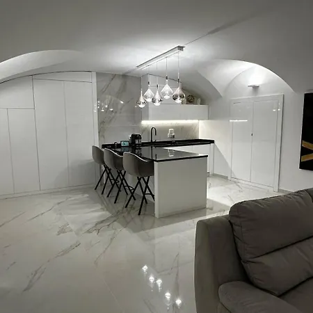 Dolce Luxury *