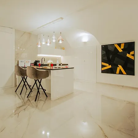 Dolce Luxury * נאפולי