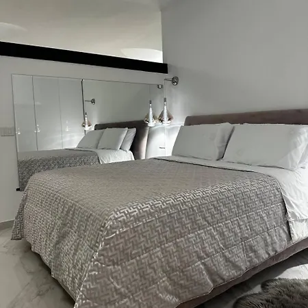 Dolce Luxury Apartment Naples