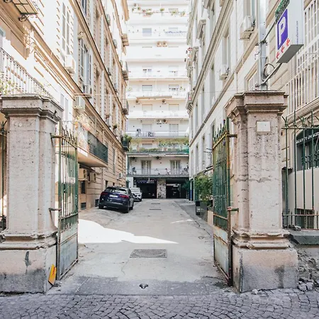 Dolce Luxury Apartment *