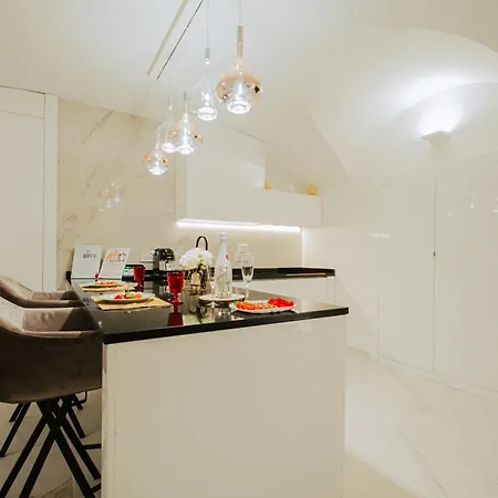 Dolce Luxury Apartment Naples