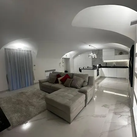 Dolce Luxury *